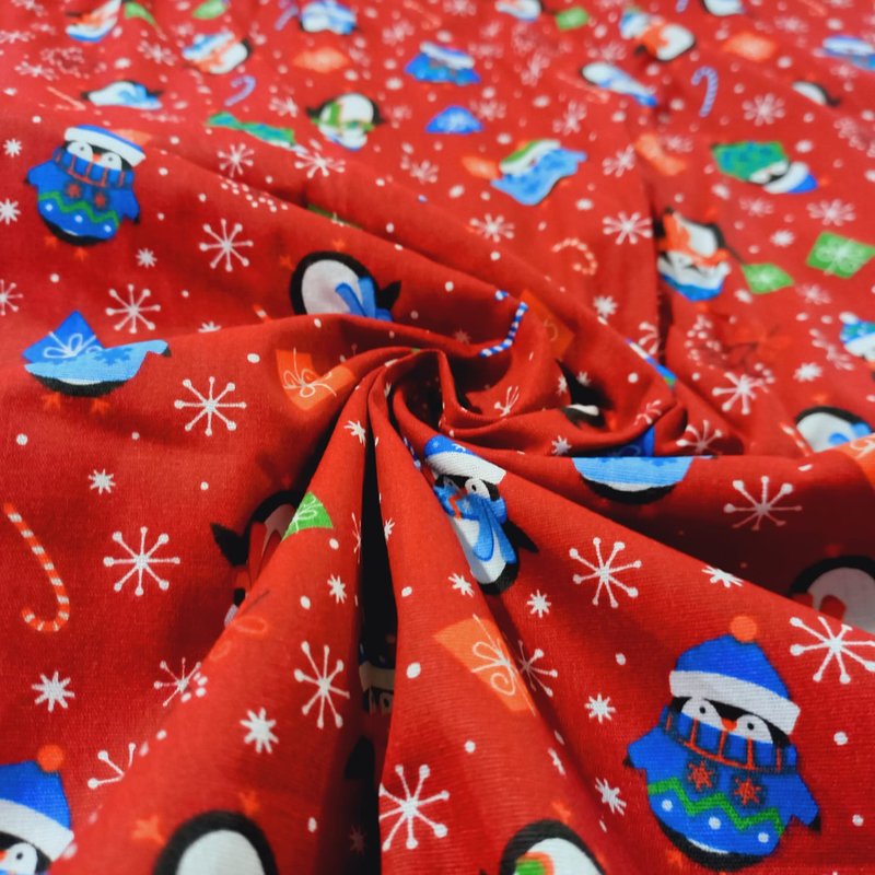 tricoline natal pinguins